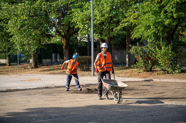 2025-07-18_espace jeu enfant - complexe j. marinelli_70200_dsc02022